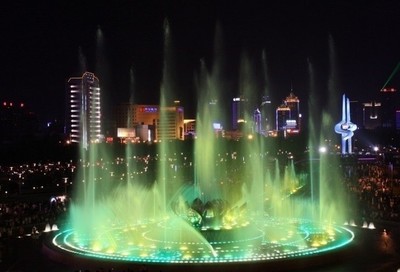 濟南泉城廣場噴泉之美