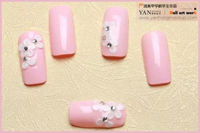 【昆明五華區(qū)哪有學(xué)化妝課的_學(xué)化妝首選學(xué)校是哪家_嚴(yán)鴻化妝學(xué)?！績r(jià)格,廠家,職業(yè)培訓(xùn)-搜了網(wǎng)